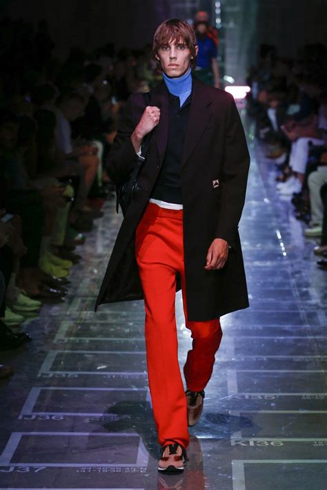 prada mens spring 2019|Prada Spring 2019 Menswear Fashion Show .